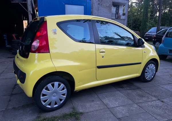 Peugeot 107 cena 9900 przebieg: 94000, rok produkcji 2006 z Dobre Miasto małe 154